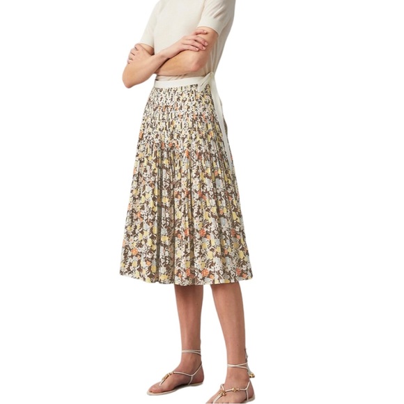 ♦️SOLD♦️ NWT Tory Burch Pleated Tie Waist Floral Print Skirt - Picture 3 of 13